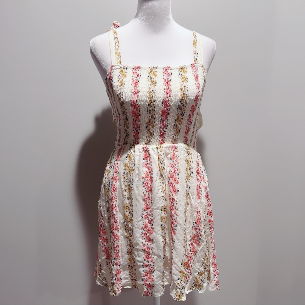 LUCA + GRAE Floral Smocked Mini Dress Size S Cottagecore Tie Strap Summer Dress